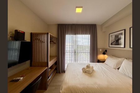 Quarto de kitnet/studio para alugar com 1 quarto, 22m² em Jardim das Acacias, São Paulo