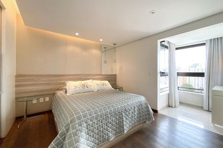 Apartamento à venda com 114m², 3 quartos e 2 vagasSuite 1