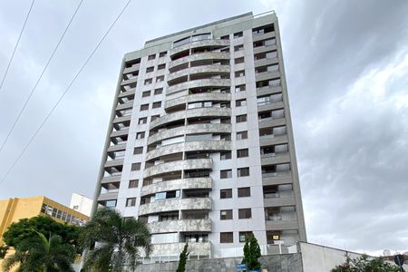 Apartamento à venda com 114m², 3 quartos e 2 vagasFachada