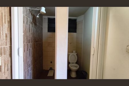 Banheiro de apartamento para alugar com 1 quarto, 25m² em Vila Clementino, São Paulo