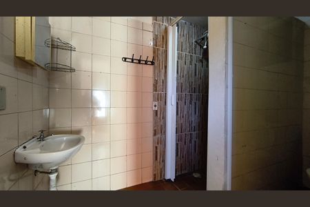 Banheiro de apartamento para alugar com 1 quarto, 25m² em Vila Clementino, São Paulo