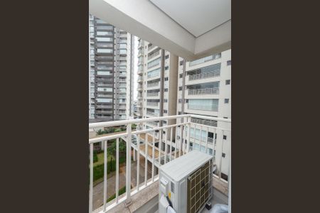 Apartamento à venda com 105m², 2 quartos e 2 vagasVaranda Quarto 1 Suíte