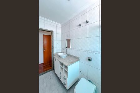 Casa para alugar com 180m², 3 quartos e 3 vagasBanheiro da Suíte 2