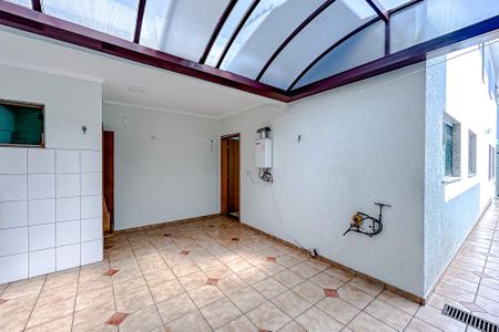 Casa para alugar com 180m², 3 quartos e 3 vagasÁrea de Serviço