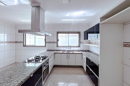 Casa para alugar com 180m², 3 quartos e 3 vagasCozinha