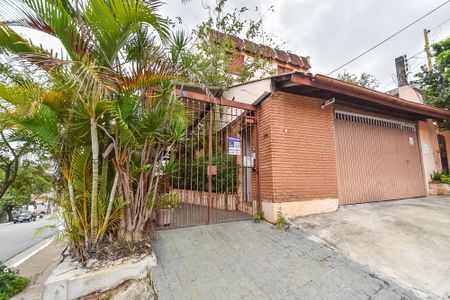 Studio para alugar com 30m², 1 quarto e sem vaga Studio para alugar com 30m², 1 quarto e sem vagaFachada