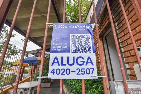 Studio para alugar com 30m², 1 quarto e sem vaga Studio para alugar com 30m², 1 quarto e sem vagaPlaca