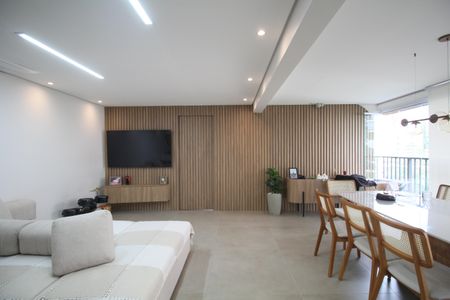 Apartamento à venda com 94m², 3 quartos e 2 vagasSala