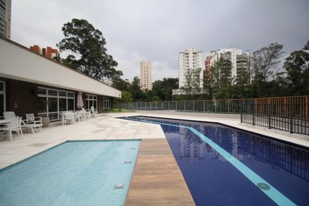Apartamento à venda com 94m², 3 quartos e 2 vagasÁrea comum - Piscina