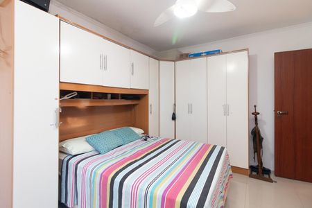 Quarto 1 de apartamento à venda com 2 quartos, 85m² em Tristeza, Porto Alegre
