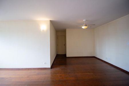 Sala de apartamento para alugar com 3 quartos, 130m² em Centro, Sorocaba