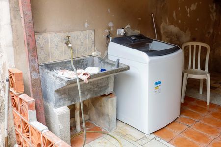 Casa à venda com 162m², 2 quartos e 2 vagasLavanderia