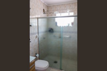 Casa à venda com 162m², 2 quartos e 2 vagas Casa à venda com 162m², 2 quartos e 2 vagasBanheiro