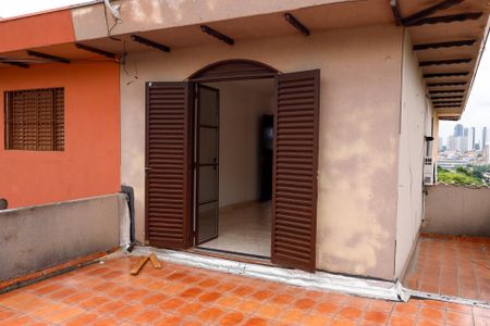 Casa à venda com 162m², 2 quartos e 2 vagas Casa à venda com 162m², 2 quartos e 2 vagasSacada