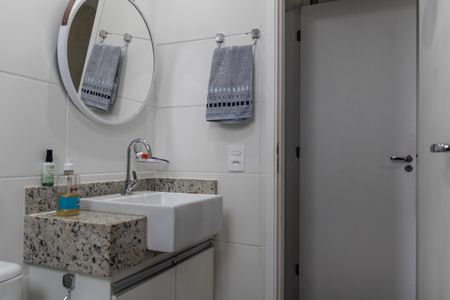 Apartamento à venda com 79m², 3 quartos e 2 vagasBanheiro da Suíte