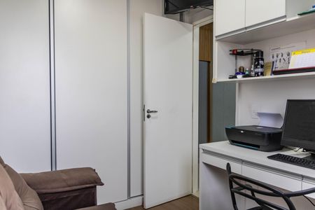 Apartamento à venda com 79m², 3 quartos e 2 vagasQuarto 2