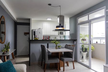 Sala de apartamento à venda com 3 quartos, 79m² em Nova Suíça, Belo Horizonte