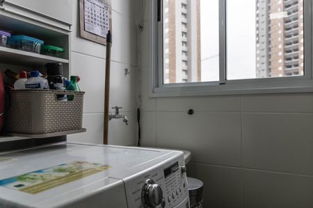 Apartamento à venda com 79m², 3 quartos e 2 vagasÁrea de Serviço
