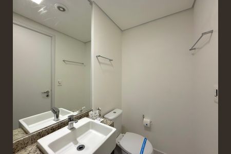 Studio para alugar com 22m², 0 quarto e sem vaga Studio para alugar com 22m², 0 quarto e sem vagaBanheiro