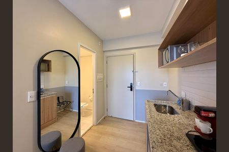 Studio para alugar com 22m², 0 quarto e sem vaga Studio para alugar com 22m², 0 quarto e sem vagaCozinha