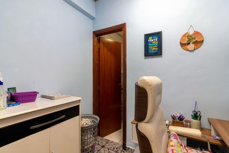 Casa para alugar com 188m², 3 quartos e 2 vagasEscritório