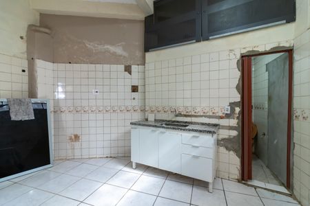 Casa para alugar com 188m², 3 quartos e 2 vagasSalão