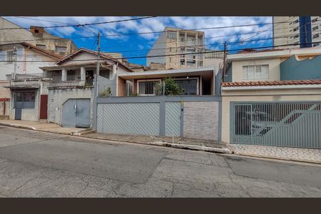 Casa para alugar com 188m², 3 quartos e 2 vagasFachada