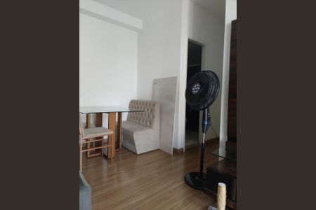 Apartamento para alugar com 57m², 2 quartos e 1 vaga Apartamento para alugar com 57m², 2 quartos e 1 vagaSala