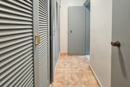 Apartamento para alugar com 250m², 4 quartos e 2 vagasÁrea de serviço 