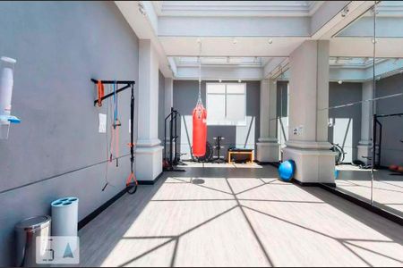 Apartamento para alugar com 48m², 1 quarto e 1 vaga Apartamento para alugar com 48m², 1 quarto e 1 vagaÁrea comum - Academia