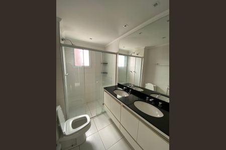 Apartamento para alugar com 96m², 2 quartos e 2 vagasBanheiro da suíte 2