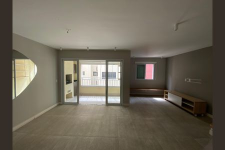 Sala 1 de apartamento para alugar com 2 quartos, 96m² em Vila Cordeiro, São Paulo
