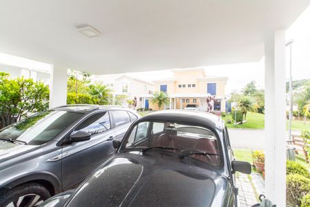 Casa de condomínio à venda com 210m², 3 quartos e 3 vagas Casa de condomínio à venda com 210m², 3 quartos e 3 vagasGaragem