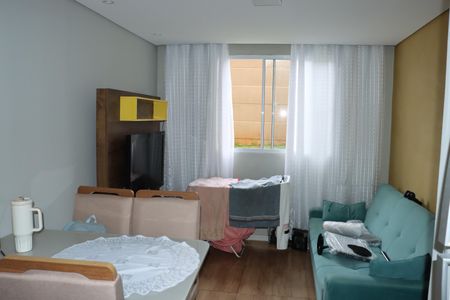 Apartamento para alugar com 2 quartos, 39m² em Jardim Petropolis, Cotia