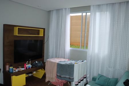 Apartamento para alugar com 2 quartos, 39m² em Jardim Petropolis, Cotia