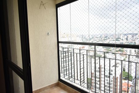Apartamento à venda com 83m², 3 quartos e 2 vagasSacada