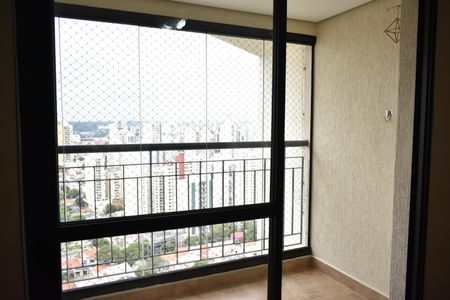 Sacada de apartamento à venda com 3 quartos, 83m² em Vila da Saúde, São Paulo
