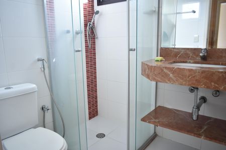 Apartamento à venda com 83m², 3 quartos e 2 vagasSuíte