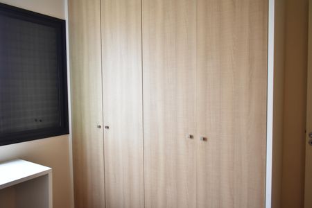 Apartamento à venda com 83m², 3 quartos e 2 vagasQuarto 2
