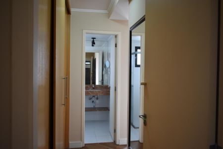 Apartamento à venda com 83m², 3 quartos e 2 vagasSuíte