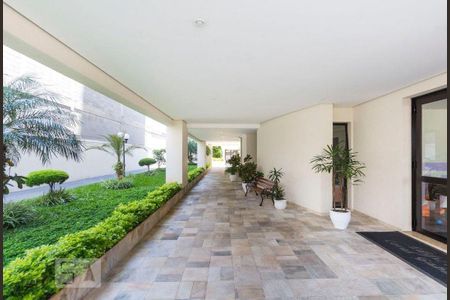 Apartamento à venda com 83m², 3 quartos e 2 vagasEntrada