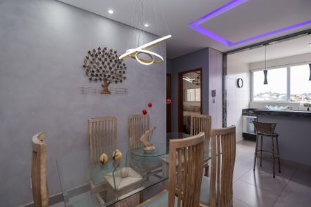 Sala de apartamento para alugar com 2 quartos, 50m² em Letícia, Belo Horizonte