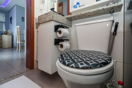 Apartamento para alugar com 50m², 2 quartos e 1 vaga Apartamento para alugar com 50m², 2 quartos e 1 vagaBanheiro Social