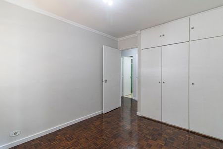 Apartamento à venda com 107m², 3 quartos e 1 vaga Apartamento à venda com 107m², 3 quartos e 1 vagaQuarto 3