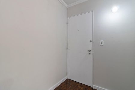 Apartamento à venda com 107m², 3 quartos e 1 vaga Apartamento à venda com 107m², 3 quartos e 1 vagaEntrada