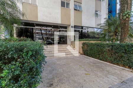 Apartamento à venda com 107m², 3 quartos e 1 vaga Apartamento à venda com 107m², 3 quartos e 1 vagaFachada