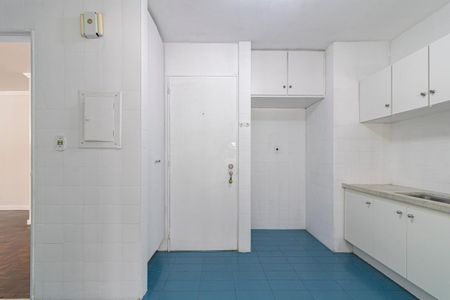 Apartamento à venda com 107m², 3 quartos e 1 vaga Apartamento à venda com 107m², 3 quartos e 1 vagaCozinha