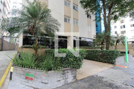 Apartamento à venda com 107m², 3 quartos e 1 vaga Apartamento à venda com 107m², 3 quartos e 1 vagaFachada