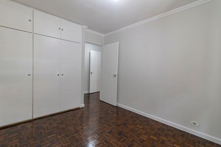 Apartamento à venda com 107m², 3 quartos e 1 vaga Apartamento à venda com 107m², 3 quartos e 1 vagaQuarto 2