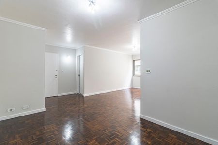 Apartamento à venda com 107m², 3 quartos e 1 vaga Apartamento à venda com 107m², 3 quartos e 1 vagaSala